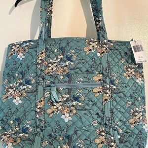 Vera Bradley Vera Tote- Sunlit Garden Sage